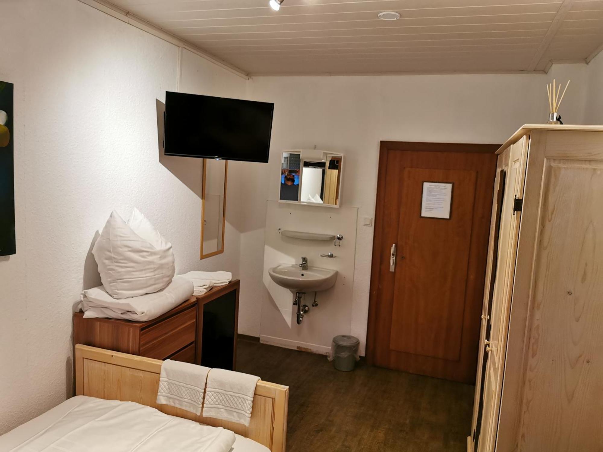 See Lord Hotel Kaiserslautern Quarto foto