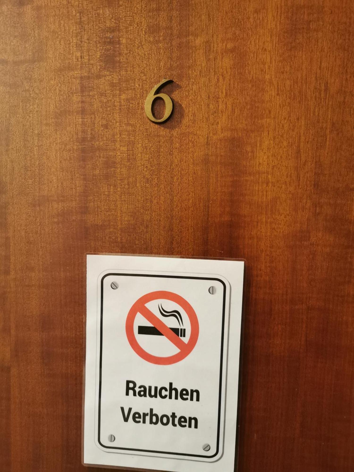 See Lord Hotel Kaiserslautern Quarto foto